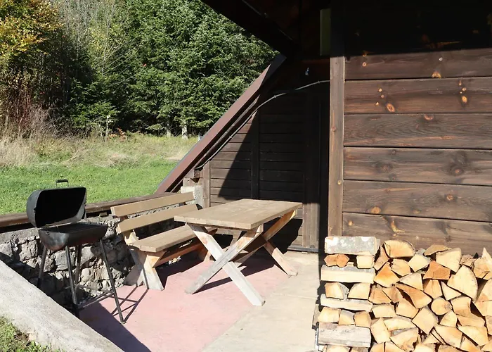 Novakovic 아파트 바이나 바슈타